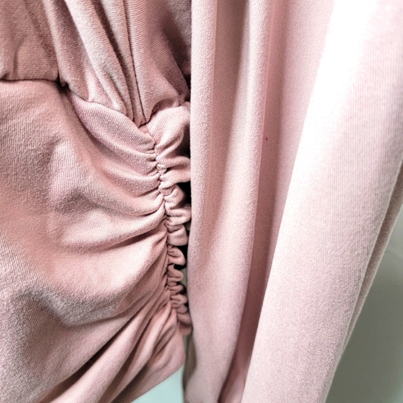 Tahari Sport Pink top with Waist Ruching Size 1X - Picture 3 of 5